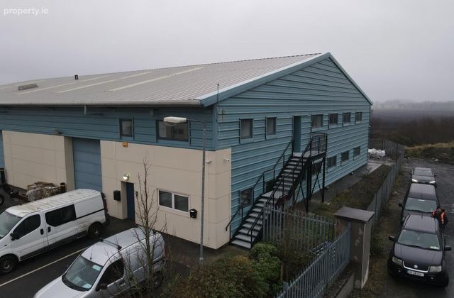 Blyry Court, Athlone, Co. Westmeath - Click to view photos