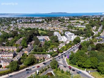 1 Bedroom Apartment, Foxrock, Dublin 18 - Image 3