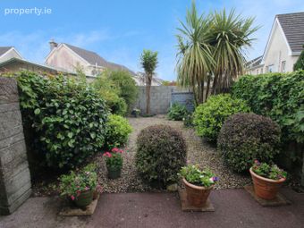 78 Clonlea, Mount Oval Village, Clarkes Hill, Rochestown, Co. Cork - Image 3