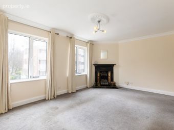 19 The Sweepstakes, Ballsbridge, Merrion Road, Dublin 4, Ballsbridge, Dublin 4 - Image 5