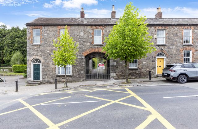 Main Street, Slane, Co Meath, Slane, Co. Meath - Click to view photos
