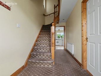 6 Woodside Park, Ballaghaderreen, Co. Roscommon - Image 2