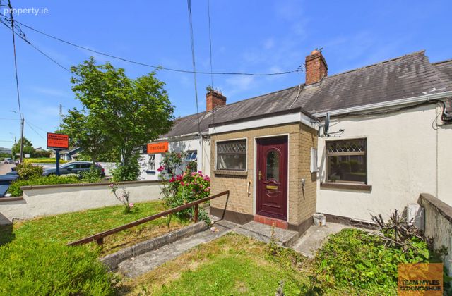 3 The Rise, Main Street, Blanchardstown, Dublin 15 - Click to view photos