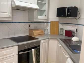 83 Winter Gardens, 107 Pearse Street, Dublin 2 - Image 5