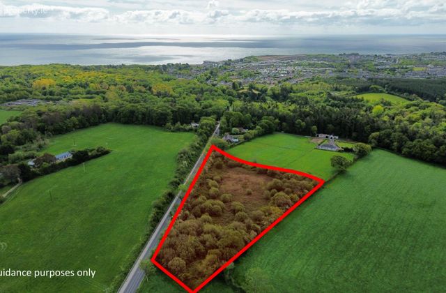 Tomsilla Lower, Courtown, Co. Wexford - Click to view photos