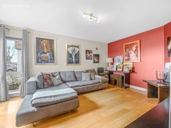 8 Waterside Crescent, Malahide, Co. Dublin - Image 4