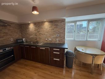 Coach House, Mill Road, Midleton, Co. Cork - Image 4