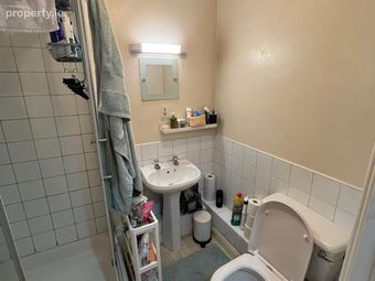 Apartment 4, Dawson House, Dean Court, Patrick Str, Christchurch, Dublin 8 - Image 2