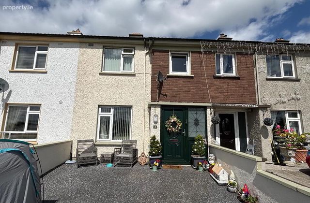 4 Kickham Place, Mullinahone, Co. Tipperary, Mullinahone, Co. Tipperary - Click to view photos