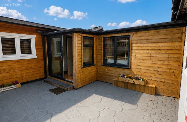 Beside Feltrim Shopping Centre, Kinsealy, Kinsealy, Co. Dublin - Click to view photos