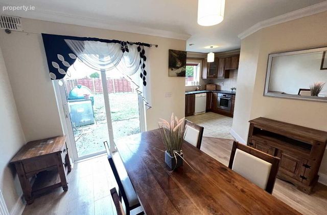 12 College Woods, Balla, Castlebar, Co. Mayo, Balla, Co. Mayo - Click to view photos