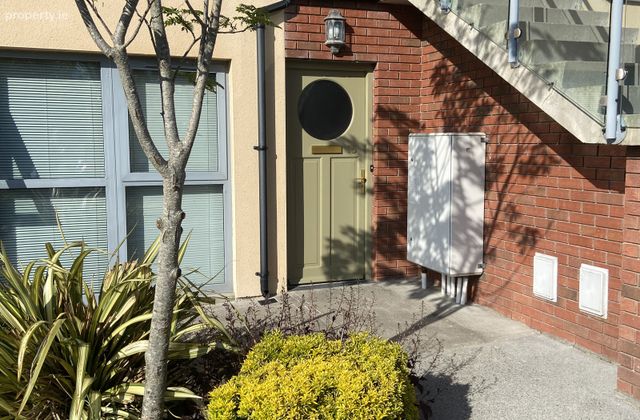 Apartment 15, An Crann&oacute;g, Kingscourt Road, Carrickmacross, Co. Monaghan - Click to view photos