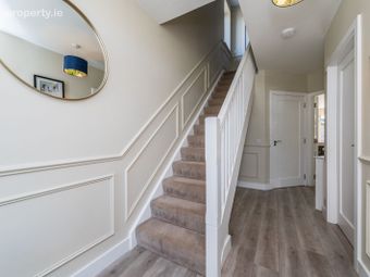 7 The Stables, Castle Farm, Naas, Co. Kildare - Image 4