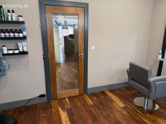 Hair Salon - The Parlour Collective - Ross House, Galway City Centre, Co. Galway - Image 3