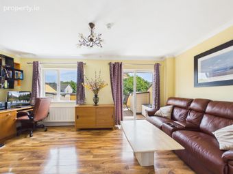 14 Holly Grove, Broomfield Village, Midleton, Co. Cork - Image 5