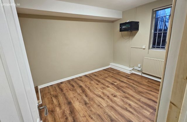 28 Baggot Street Lower, Dublin 2 - Click to view photos