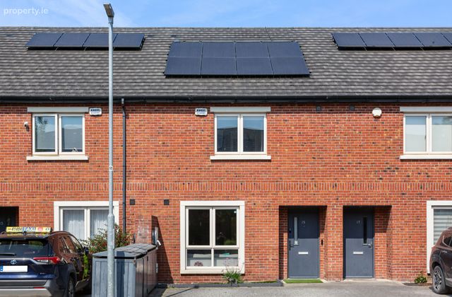 15 Gandon Walk, Lucan, Co.dublin, Lucan, Co. Dublin - Click to view photos