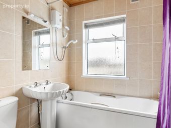 49 Woodford Heights, Clondalkin, Dublin 22, Clondalkin, Dublin 22 - Image 5