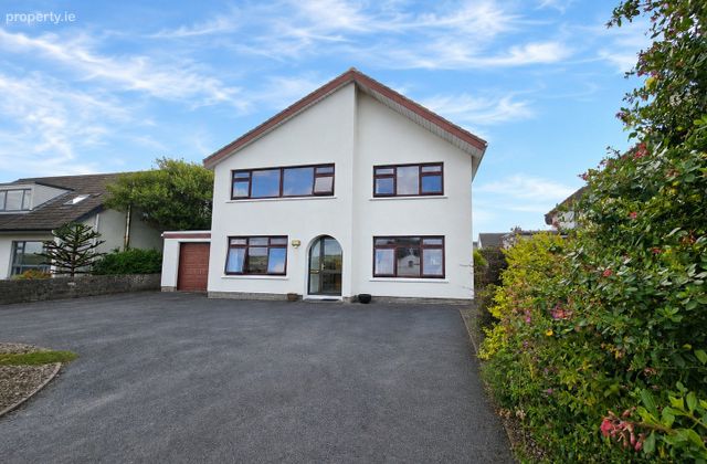 Ennistymon Road, Lahinch, Co. Clare, Lahinch, Co. Clare - Click to view photos
