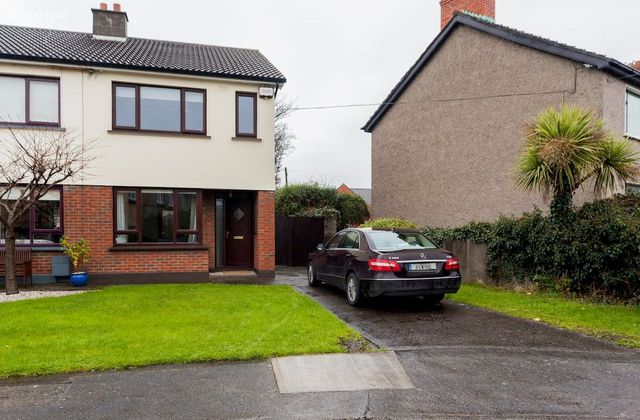 1 The Grove, Beach Avenue, Sandymount, D04V650, Dublin 4 - Click to view photos