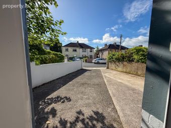 12 Belfield Park, Ennis Road, Ennis Road, Co. Limerick - Image 3