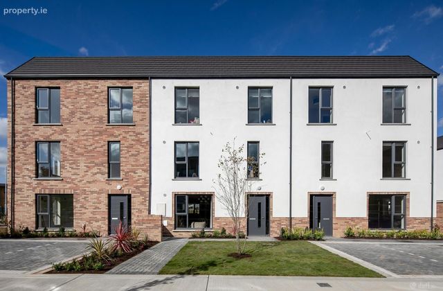 The Foxglove, Adamstown, Co. Dublin - Click to view photos
