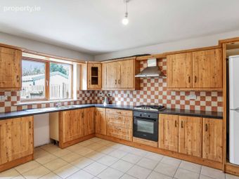 43 An Tor Aonarach, Kingscourt, Co. Cavan - Image 2