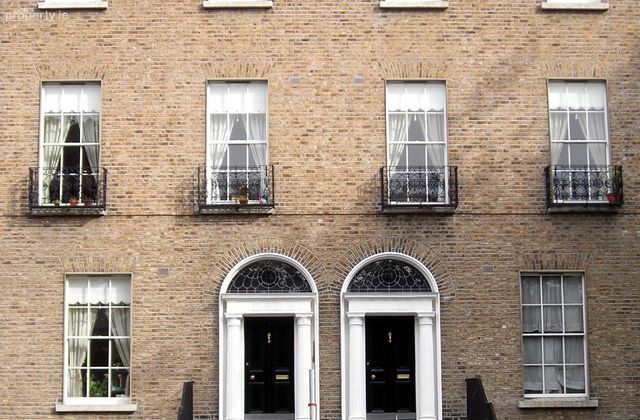 Pembroke Road, Ballsbridge, Dublin 4 - Click to view photos