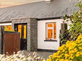 Holly Cottage, Cornelscourt, Newbridge, Co. Kildare, Newbridge, Co. Kildare - Image 2