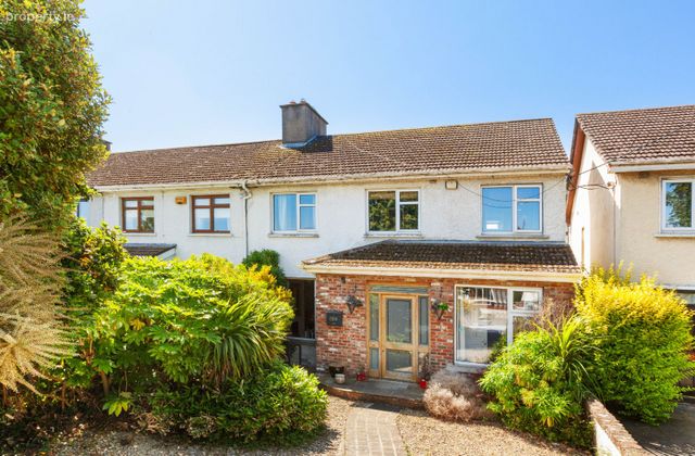 54 Seapark Drive, Clontarf, Dublin 3 - Click to view photos