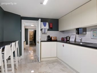 Mount Street Upper, Dublin 2 - Image 4