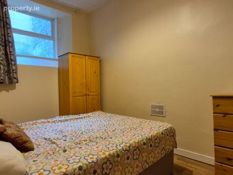 Basement Apartment, 6 Catherine Place, Limerick City Centre, Co. Limerick - Image 3