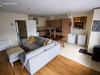163 Block H, Br&uacute; Na Sionna, Shannon Town Centre, Shannon, Co. Clare - Image 4