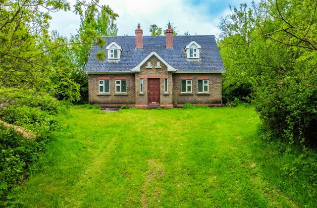 Derrynagarragh, Collinstown, Crookedwood, Co. Westmeath - Click to view photos