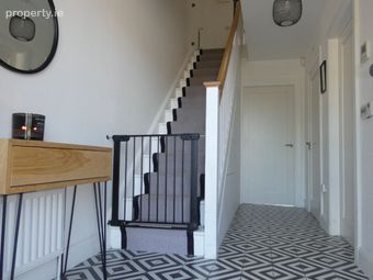 1 Curate's Court, Roslevan, Ennis, Co. Clare - Image 3
