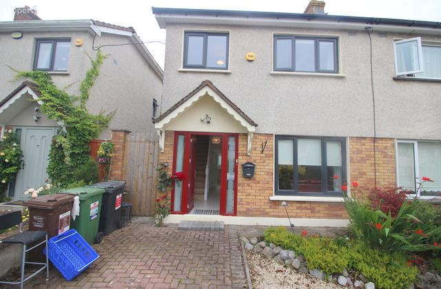 22 Hillview, Clane, Co. Kildare, Clane, Co. Kildare - Click to view photos