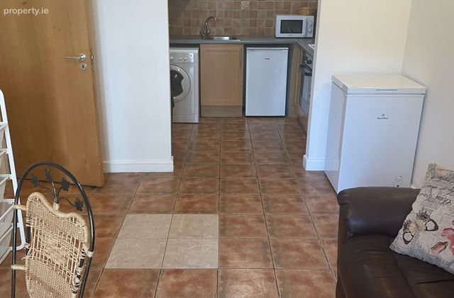 52 Spencer House, Custom House Square, Mayor Stree, IFSC, Dublin 1 - Click to view photos