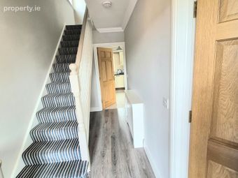 22 Gladesville, Castlebar, Castlebar, Co. Mayo - Image 2