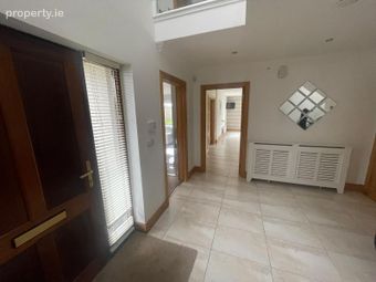 4 Meadowfields, Rylane, Co. Cork - Image 3