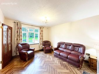 7 Belgard Close, Kingswood Heights, Kilnamanagh, Dublin 24 - Image 2