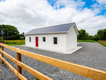 Rathcobin, Rhode, Co. Offaly - Image 3