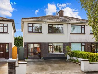 16 Castleknock Grove, Castleknock, Dublin 15, Co. Dublin, Castleknock, Dublin 15