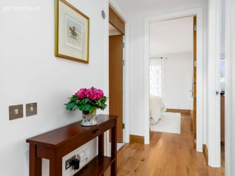 46 Sanderling, Thornwood, Booterstown Avenue, Booterstown, Co. Dublin - Image 4