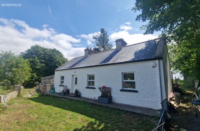 Ballyglass East, Loughglynn, Castlerea, Co. Roscommon - Click to view photos