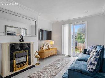 135 Pearse Street, Grand Canal Dock, Dublin 2 - Image 2