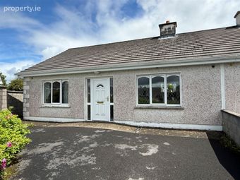 35 Hollywood Grove, Ballaghaderreen, Co. Roscommon, Ballaghaderreen, Co. Roscommon - Image 2