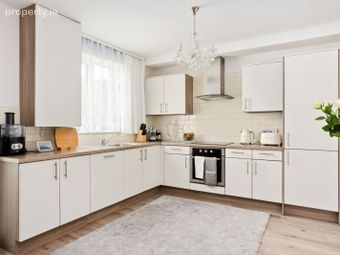 9 Hansted Grove, Lucan, Co. Dublin - Image 5