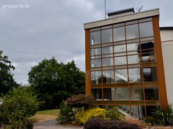 4 Hazel House, Garrane Darra, Wilton, Co. Cork - Image 2