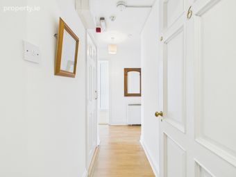 Apt 6 Cretzen House, 49 The Quay, Waterford, Waterford City, Waterford City Centre, Co. Waterford - Image 3