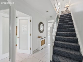 245 Marina Village, Malahide, Co. Dublin - Image 2